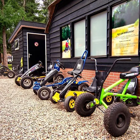 Familiehuis De Lariks - 12 Persoons Op De Veluwe * Otterlo